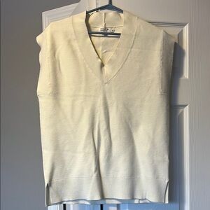 Molly Bracken Cream Knit Top/Vest V Neck